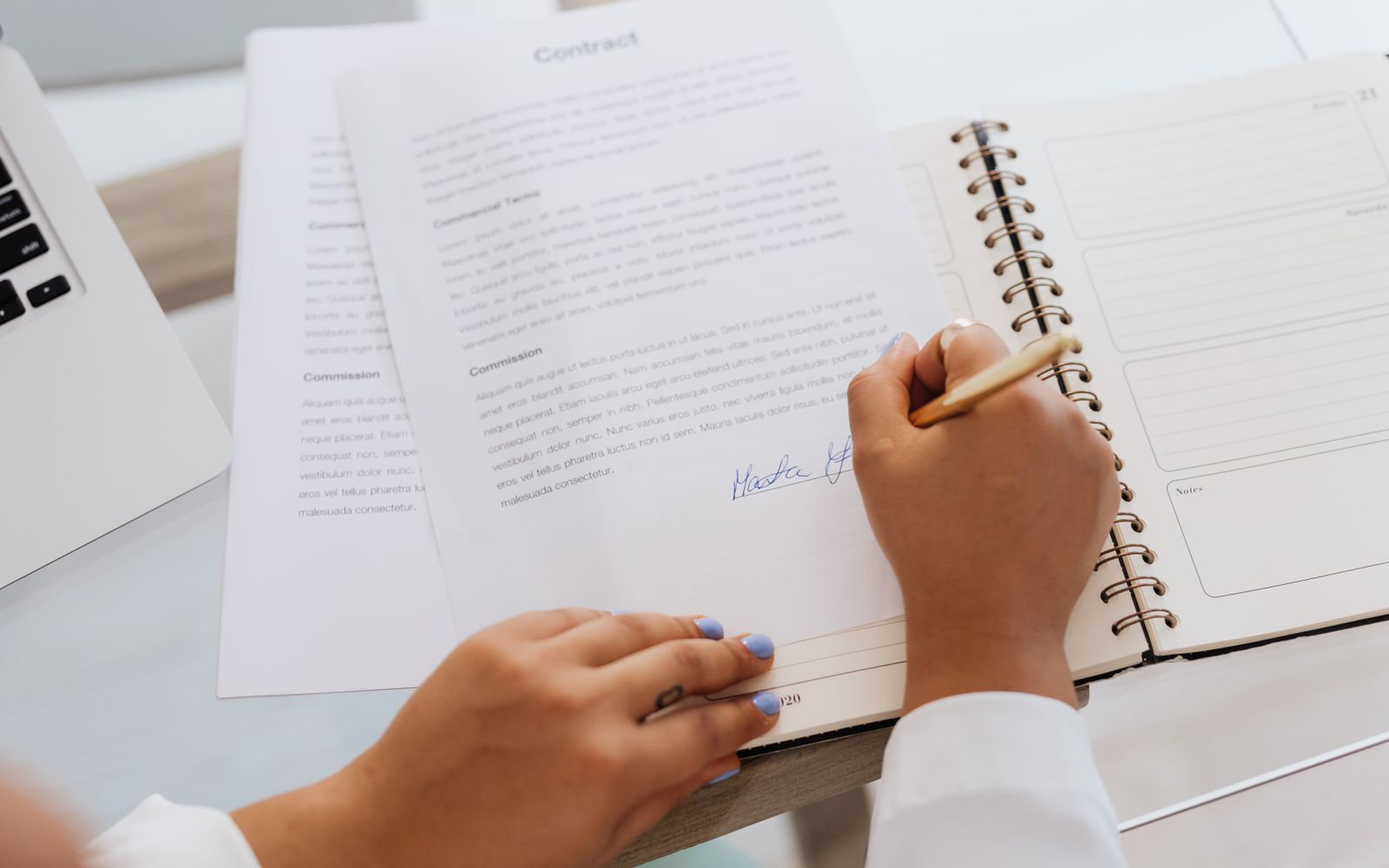 Why Every Adult Needs a Power of Attorney, Not Just the Wealthy
